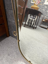 Load image into Gallery viewer, Vintage Mirorr
