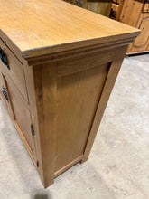 Load image into Gallery viewer, Oak Sideboard
