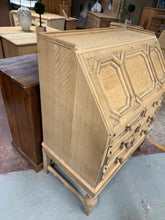 Load image into Gallery viewer, Stripped Oak Bureau
