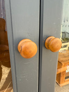 Pine Corner Unit
