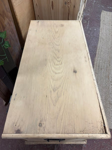 Stripped Blanket Box