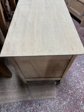 Load image into Gallery viewer, Mid Century Blanket Box
