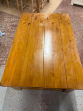 Load image into Gallery viewer, Solid Wood Coffee Table
