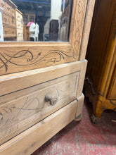 Load image into Gallery viewer, Carved Oak Armoire
