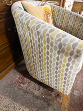 Load image into Gallery viewer, Tub Chair
