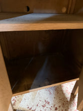 Load image into Gallery viewer, Oak Cupboard
