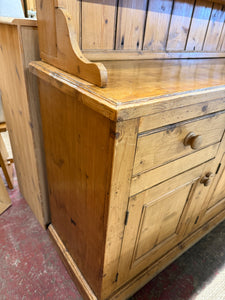Reclaimed Pitch Pine Dresser
