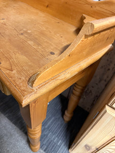 Solid Pine Washstand