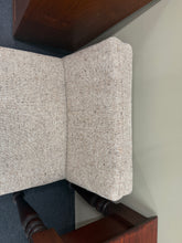 Load image into Gallery viewer, Office Chair
