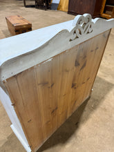 Load image into Gallery viewer, Pine Bookcase
