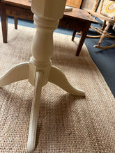 Load image into Gallery viewer, Round Pine Table
