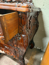 Load image into Gallery viewer, Continental Carved Dressing Table
