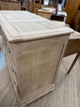 Load image into Gallery viewer, &#39;Waring &amp; Gillow&#39; Drawers
