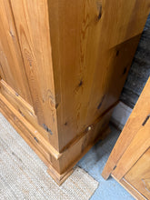 Load image into Gallery viewer, Solid Pine Wardrobe
