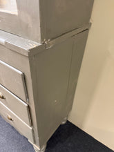 Load image into Gallery viewer, Display Cabinet
