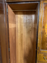Load image into Gallery viewer, Edwardian Style Compactum
