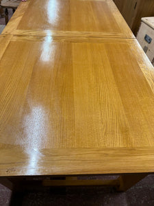 Oak Extendable Table
