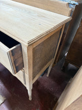 Load image into Gallery viewer, Stripped Oak Drawers
