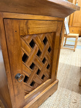 Load image into Gallery viewer, Hardwood Side Table
