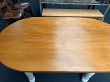 Load image into Gallery viewer, Solid Pine Oval Table
