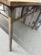 Load image into Gallery viewer, French Style Dining Table

