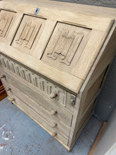 Load image into Gallery viewer, Oak Bureau
