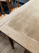 Load image into Gallery viewer, Stripped Oak Table
