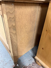 Load image into Gallery viewer, Oak Buffet

