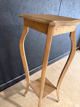 Load image into Gallery viewer, Oak Plant Stand
