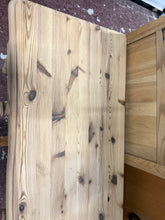 Load image into Gallery viewer, Pine Console Table
