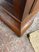 Load image into Gallery viewer, Mahogany Chest Of Drawers
