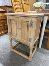 Load image into Gallery viewer, Stripped Oak Cupboard
