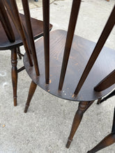 Load image into Gallery viewer, 6 x Windsor Chairs
