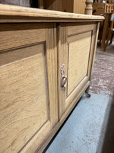 Load image into Gallery viewer, Oak Buffet
