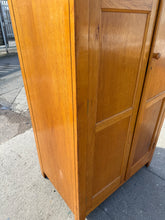 Load image into Gallery viewer, Oak Wardrobe
