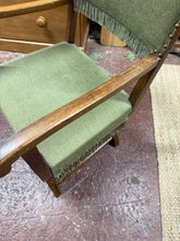 Load image into Gallery viewer, Emerald Green Armchair
