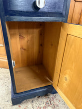 Load image into Gallery viewer, Pot Cupboard
