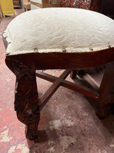 Load image into Gallery viewer, Continental Carved Dressing Table
