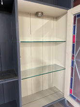 Load image into Gallery viewer, Large Pine Dresser

