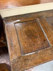 Oak Coffer