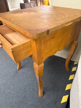 Load image into Gallery viewer, Solid Pine Side Table
