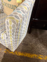 Load image into Gallery viewer, Tub Chair
