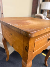 Load image into Gallery viewer, Solid Pine Side Table
