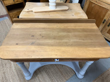 Load image into Gallery viewer, Hall Table / Washstand
