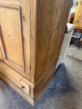 Load image into Gallery viewer, Solid Pine Linen Press / Larder
