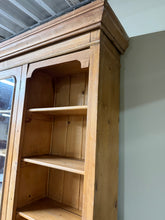 Load image into Gallery viewer, Vintage Pine Dresser
