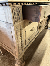 Load image into Gallery viewer, Large Solid Oak Sideboard

