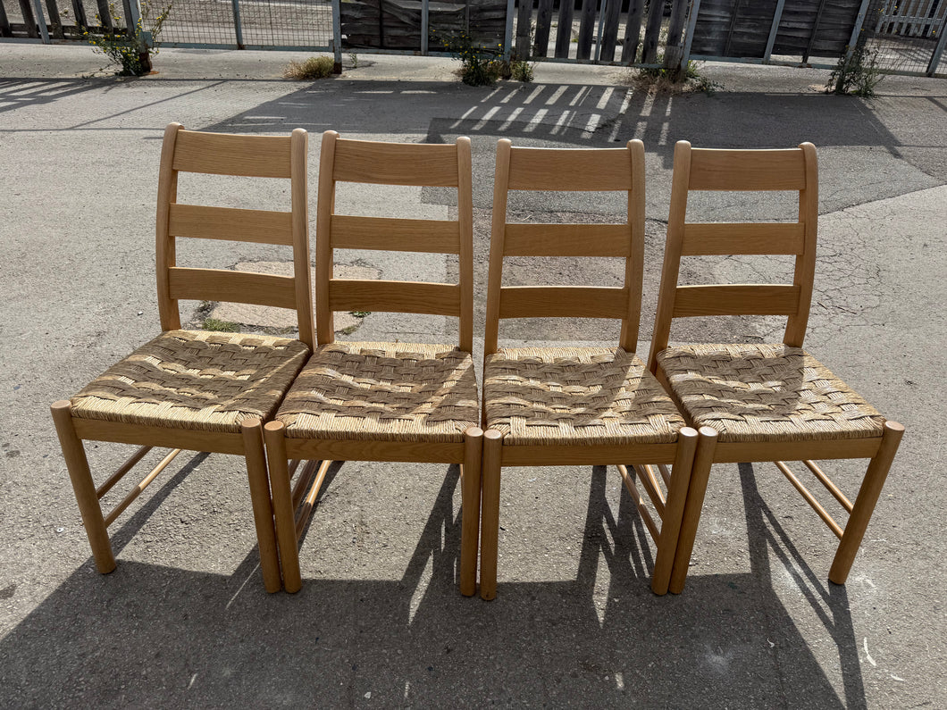This beautiful set of 4 M&S dining chairs is solidly built and in great shape. While they show some minor signs of use, there’s nothing significant. They would make a cheerful and stylish addition to your dining room.

Overall Dimensions

approx : 45cm wide x 42.5cm deep x 91cm high

DELIVERY AVAILABLE      

For our other items see our website https://fossewayfurniture.co.uk

collection from our shop at cv36, our collection zone at bs36 or otherwise delivery is available
