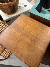 Load image into Gallery viewer, Oak Side Table
