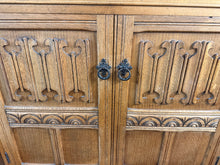 Load image into Gallery viewer, Oak Drinks Cabinet

